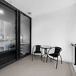 Eve Apartment - South Bank Central Location, Free Carpark, Privately Hosted