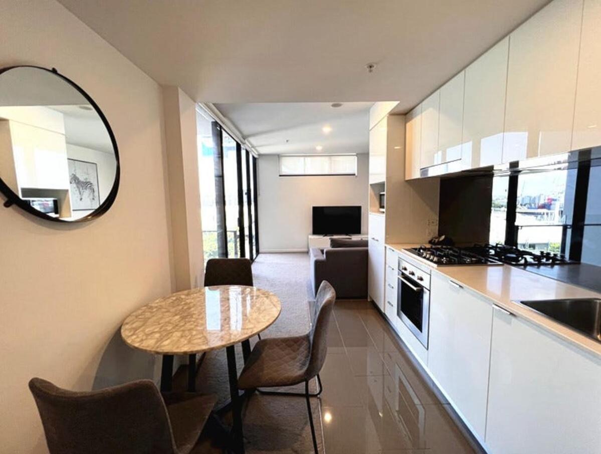 Eve - South Bank Location, Free Carpark, Privately Hosted Apartment